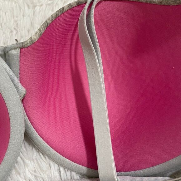 Women PINK Victoria's Secret Wear Everywhere Push Up Bra in Gray Size 32DD - Picture 11 of 11